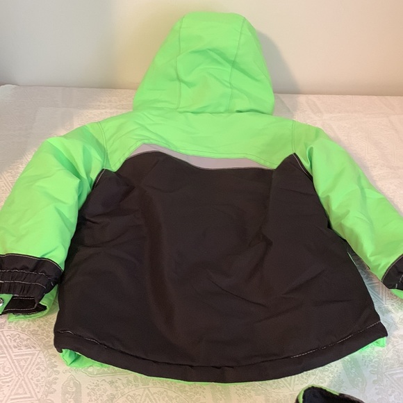 Wonder Kids 2 jackets!   3 in 1 .  Mint condition! 24M Bright! - Picture 2 of 9